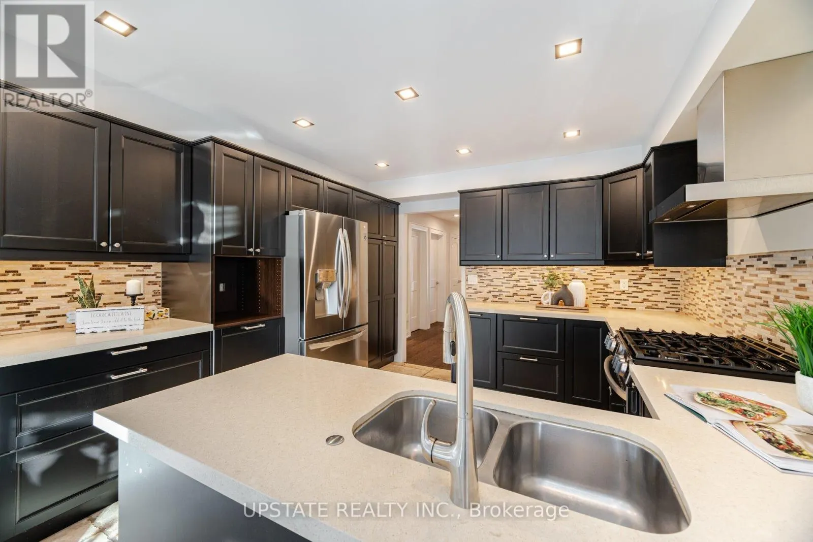 99 KENPARK AVENUE