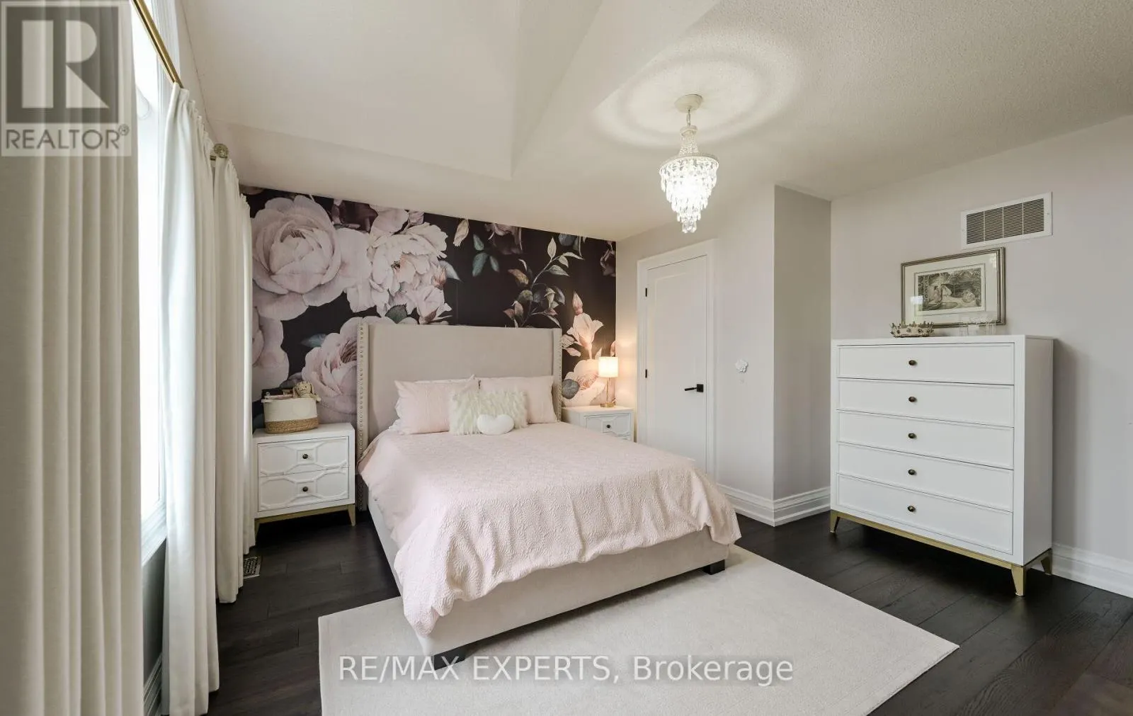 MAIN - 33 EMILY CARR CRESCENT