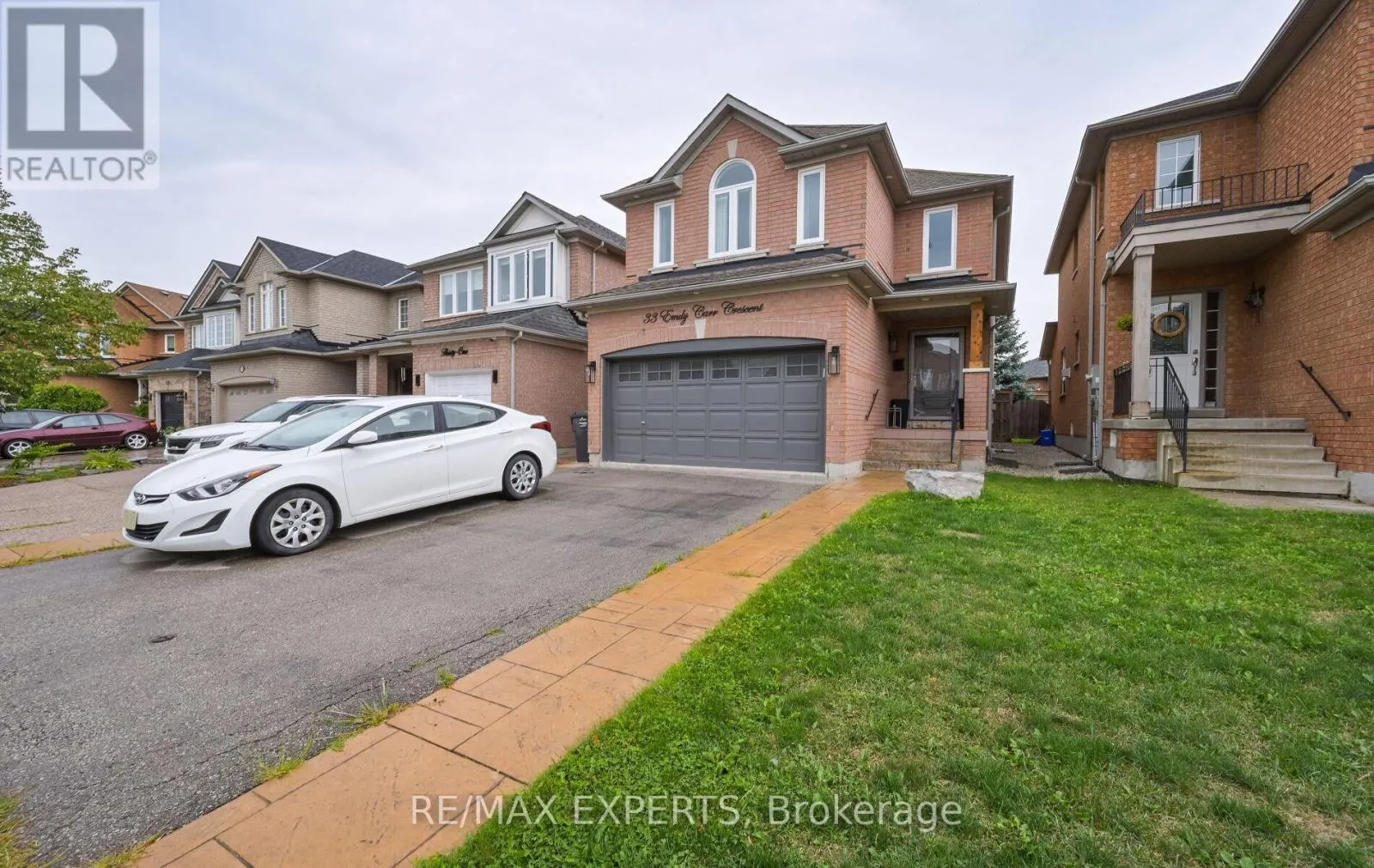MAIN - 33 EMILY CARR CRESCENT