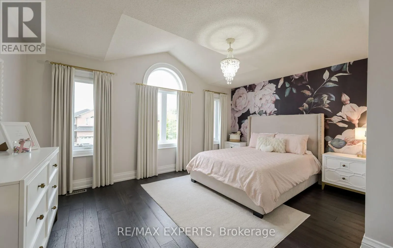 MAIN - 33 EMILY CARR CRESCENT