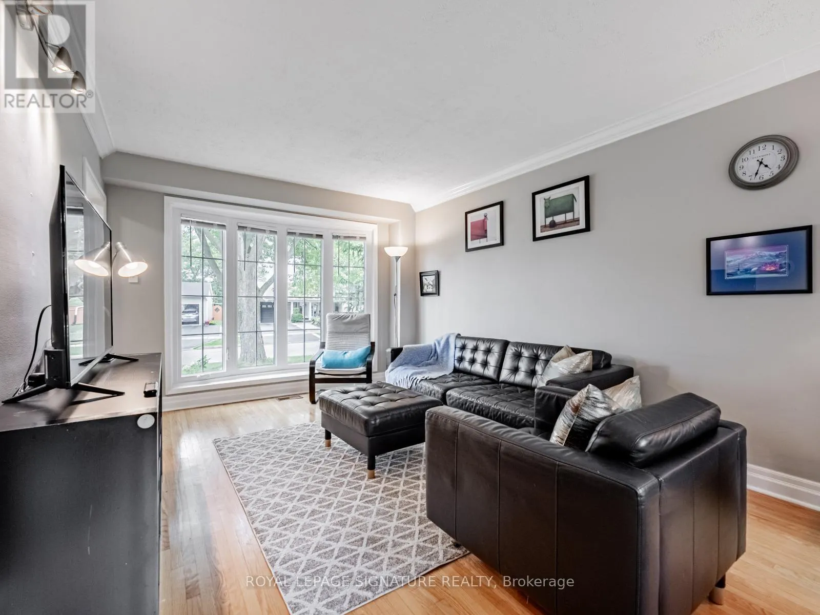 1081 PEARSON DRIVE