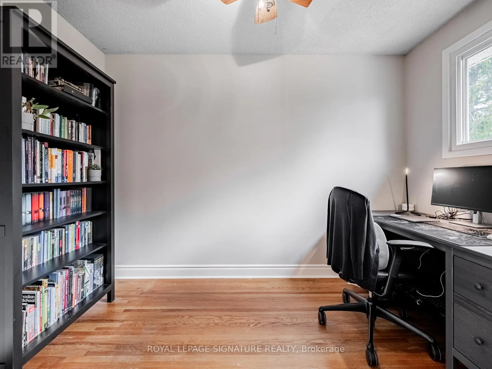1081 PEARSON DRIVE