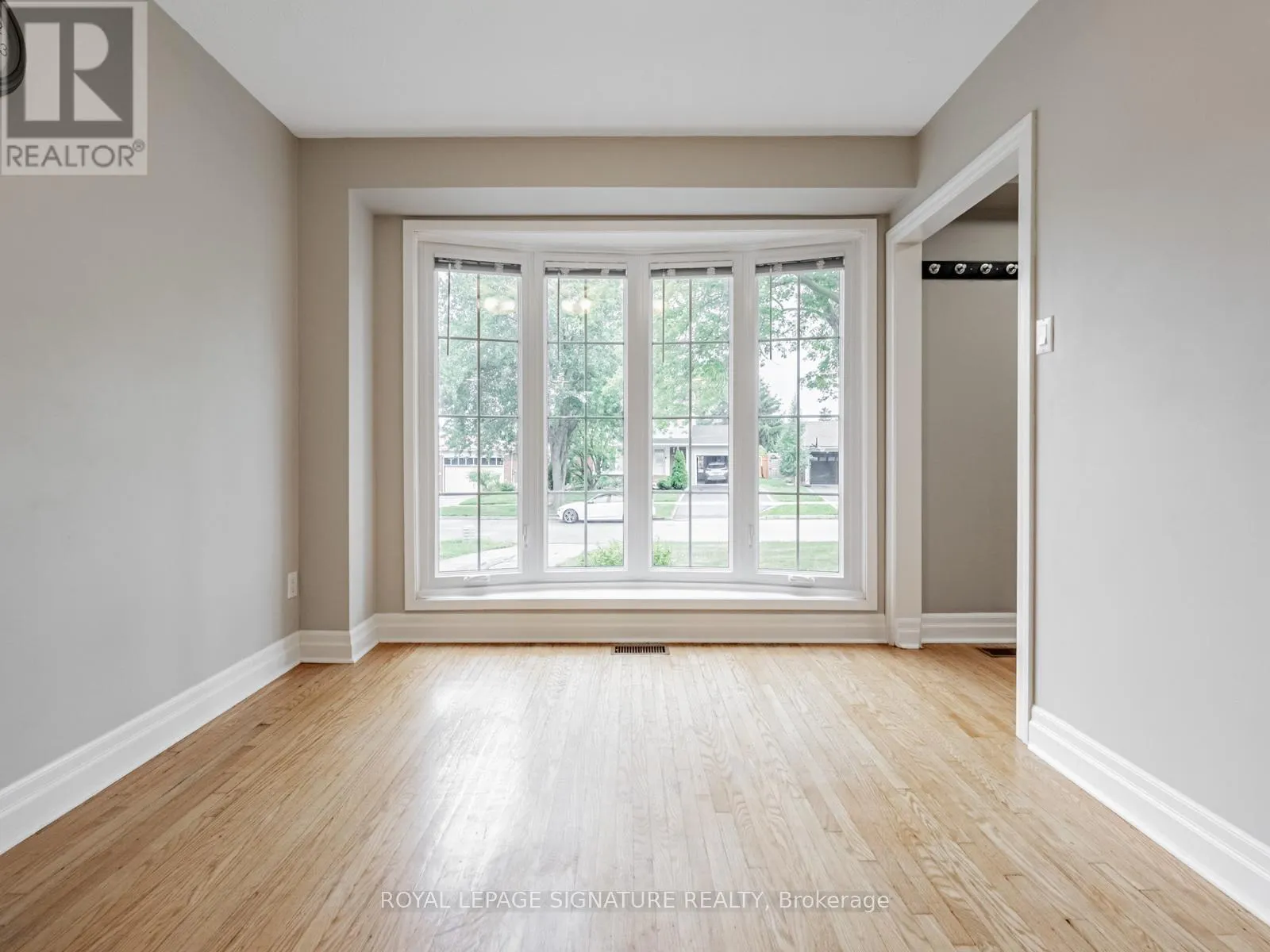 1081 PEARSON DRIVE