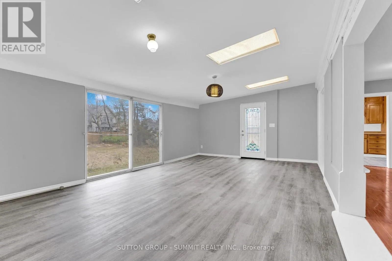 17 BEN MACHREE DRIVE
