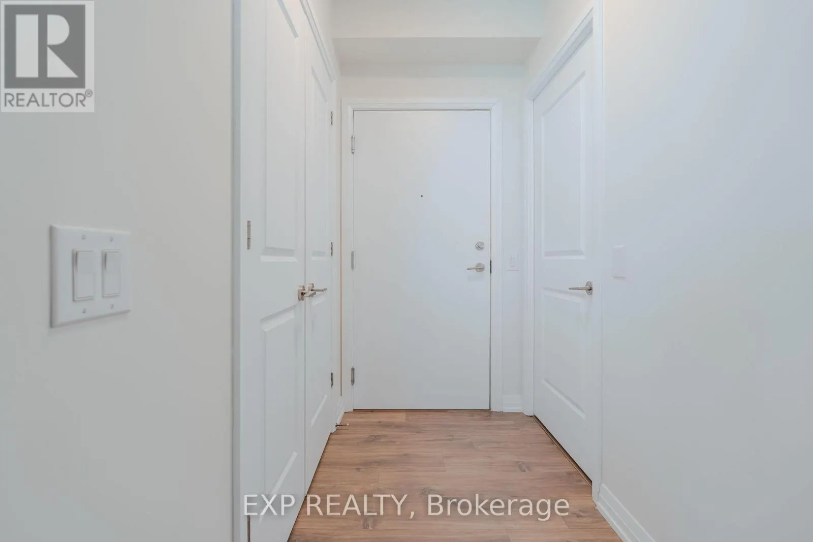 1104 - 50 THOMAS RILEY ROAD
