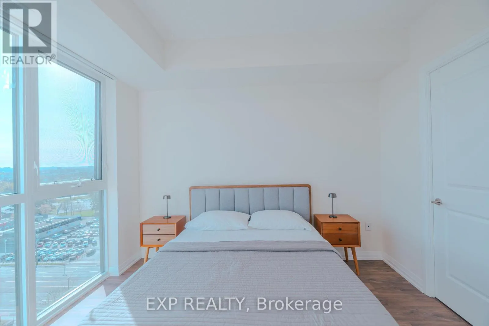 1104 - 50 THOMAS RILEY ROAD