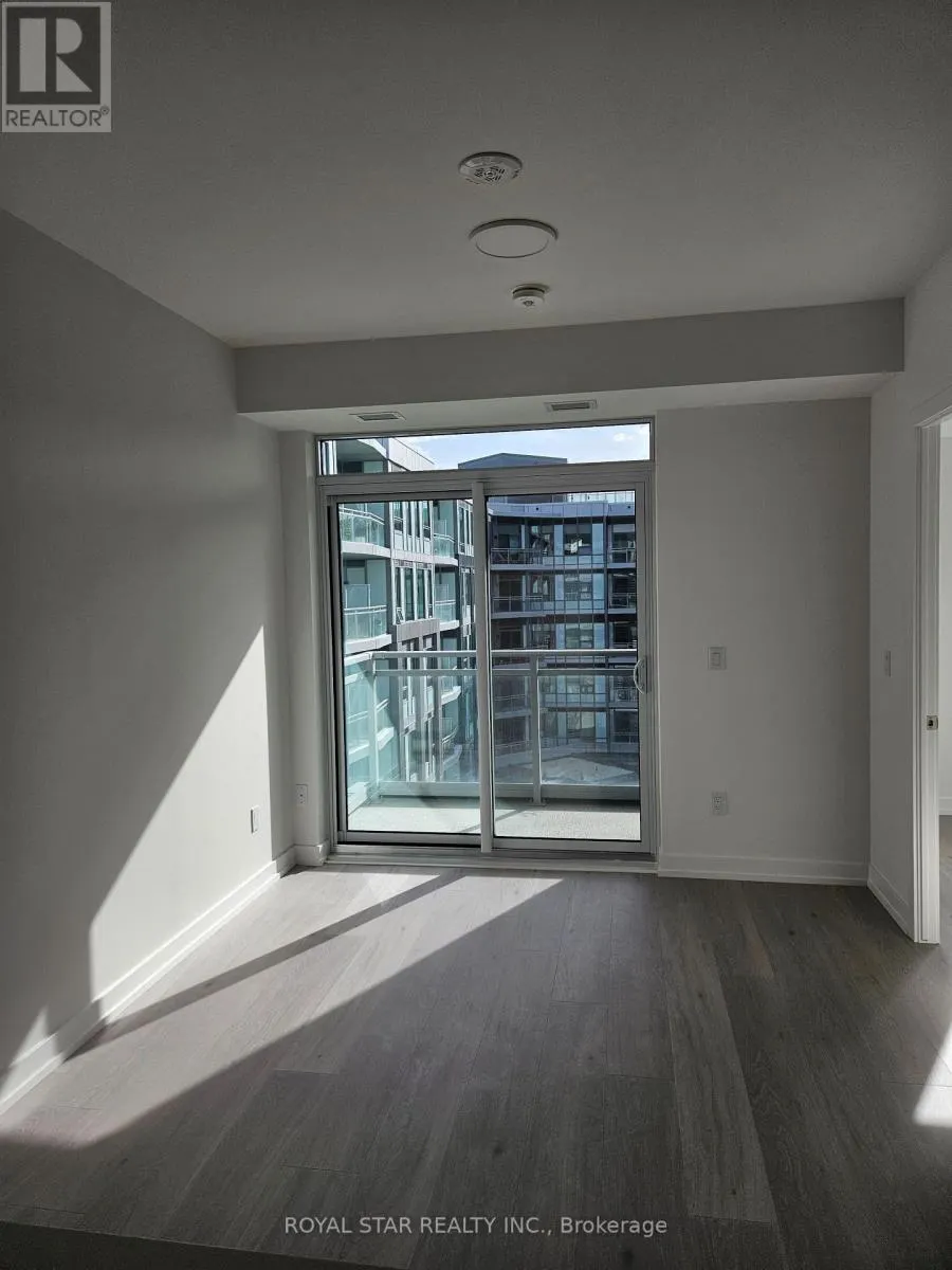 502 - 2501 SAW WHET BOULEVARD N