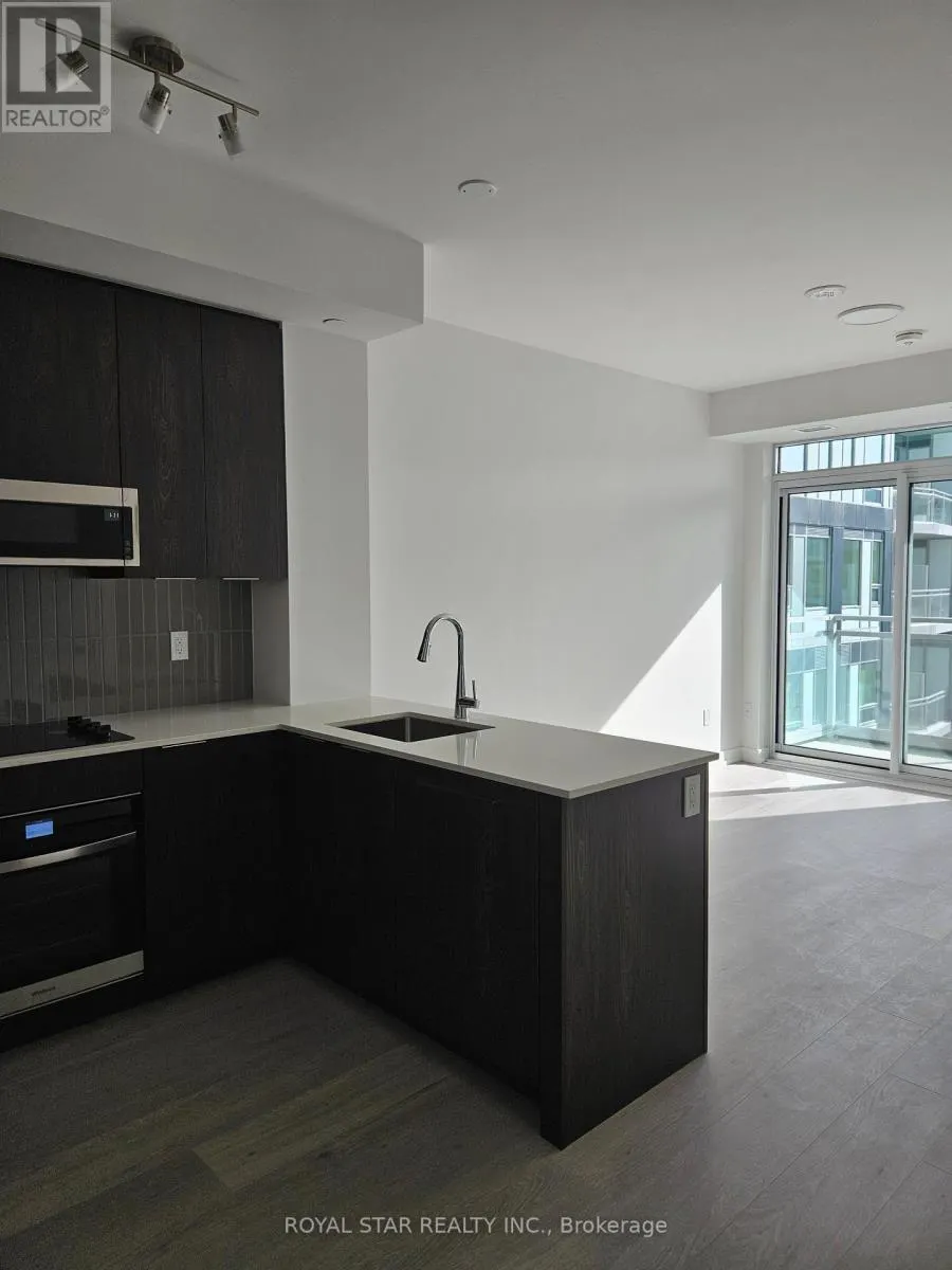 502 - 2501 SAW WHET BOULEVARD N
