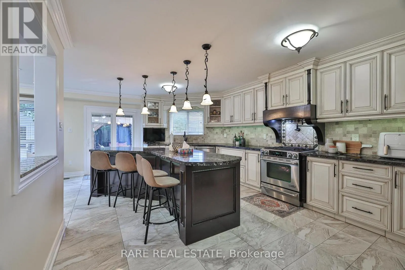 3576 CHERRINGTON CRESCENT