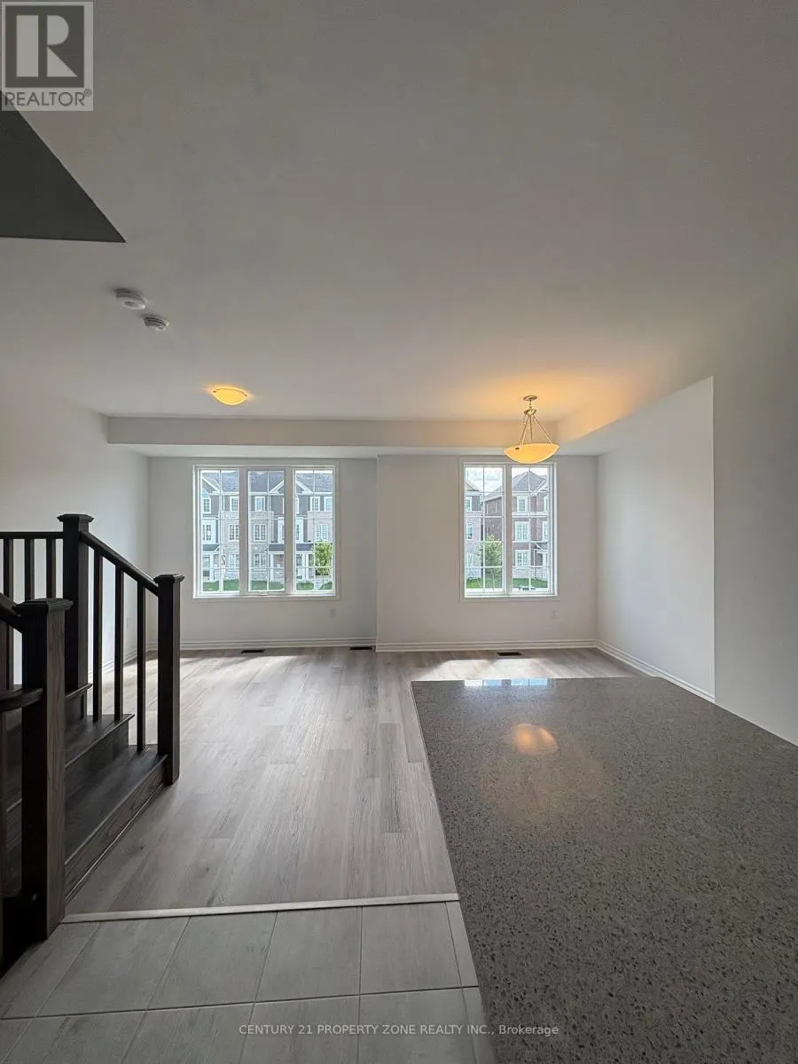 39 CULLINGTREE PLACE