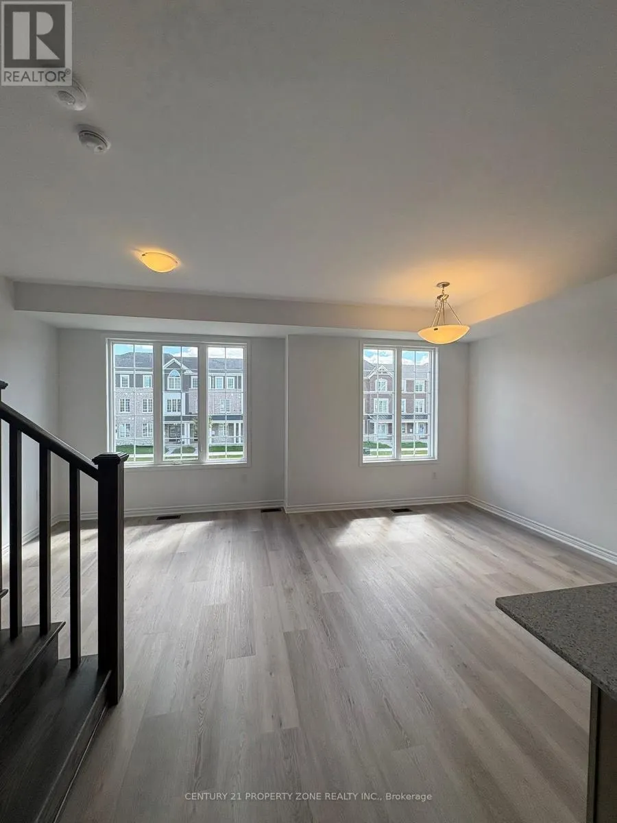 39 CULLINGTREE PLACE