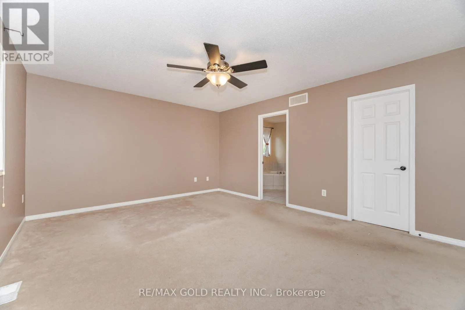 1395 TOBYN DRIVE
