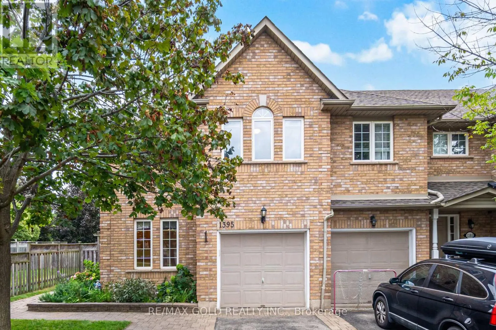 1395 TOBYN DRIVE