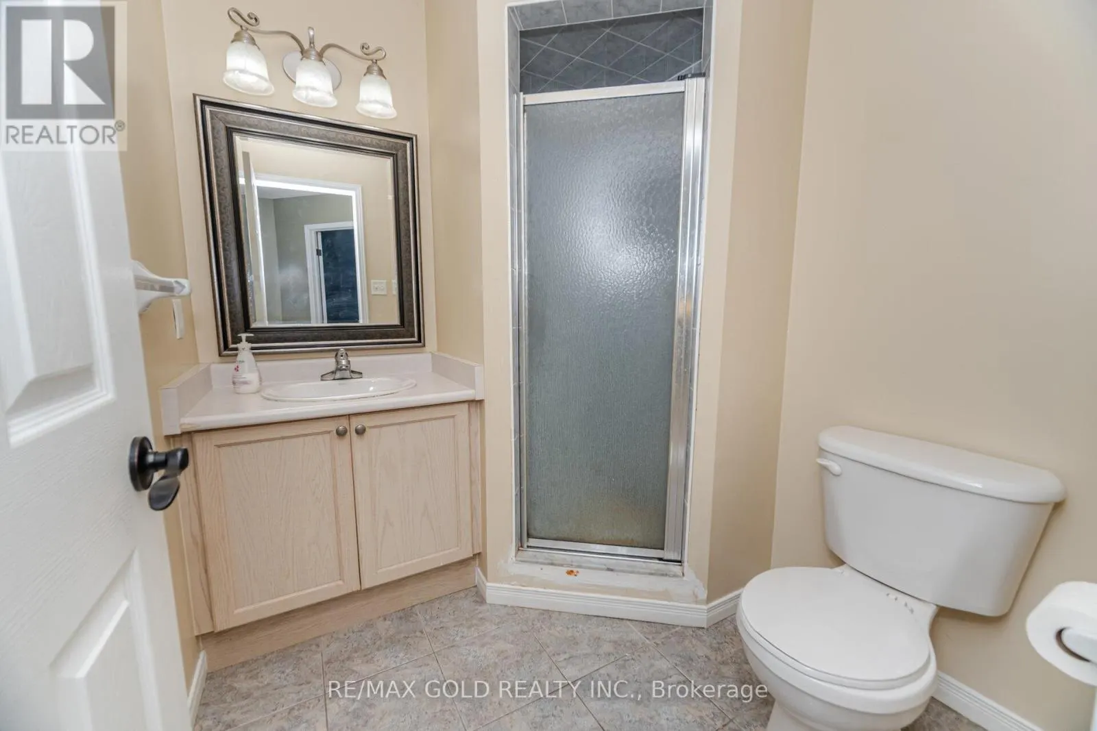 1395 TOBYN DRIVE