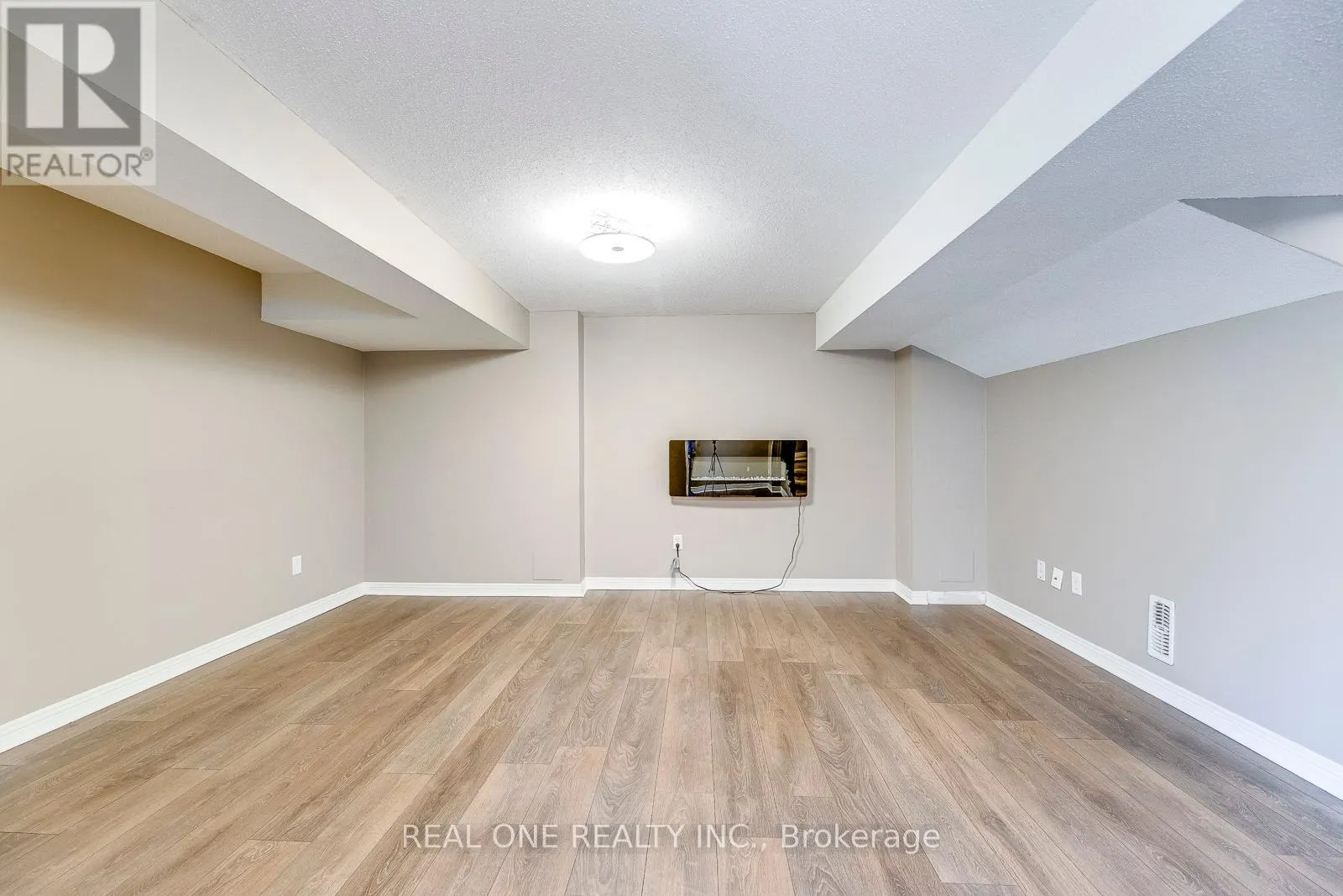 4162 JUDSON COMMON