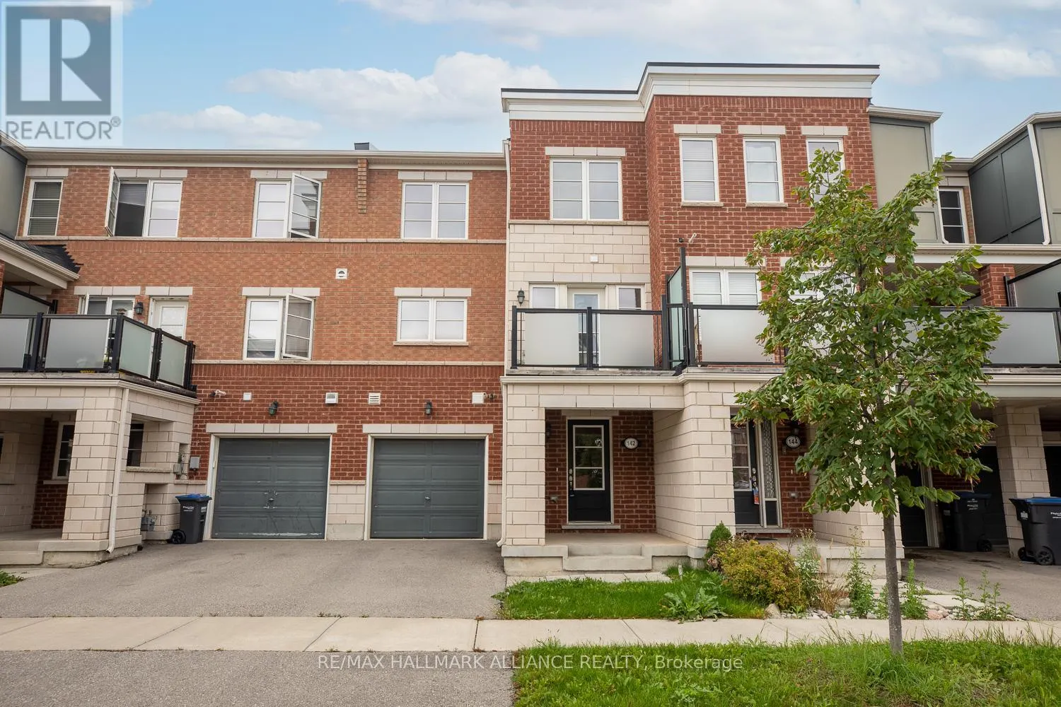 142 BAYCLIFFE CRESCENT