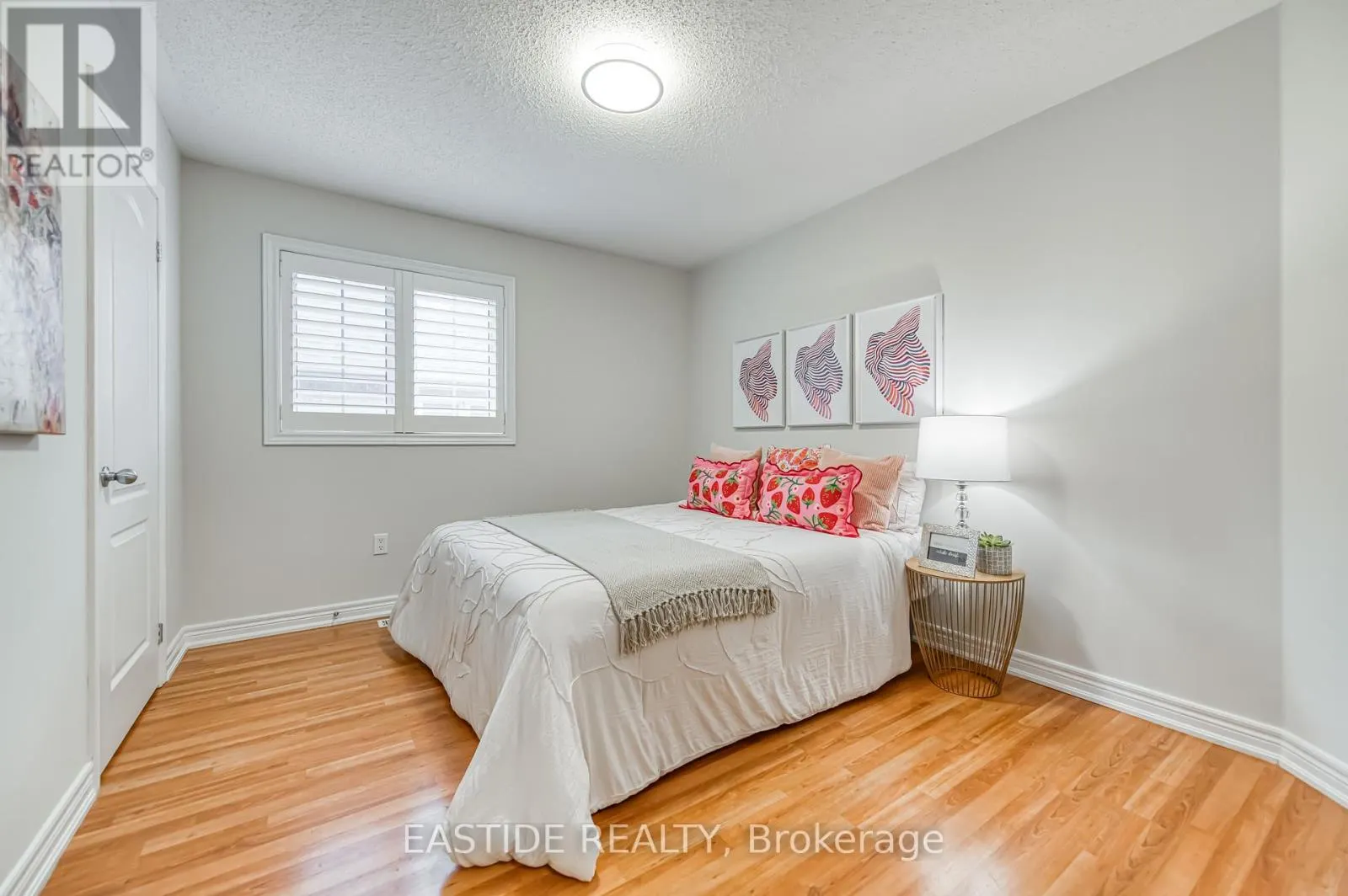2422 HERTFORDSHIRE WAY