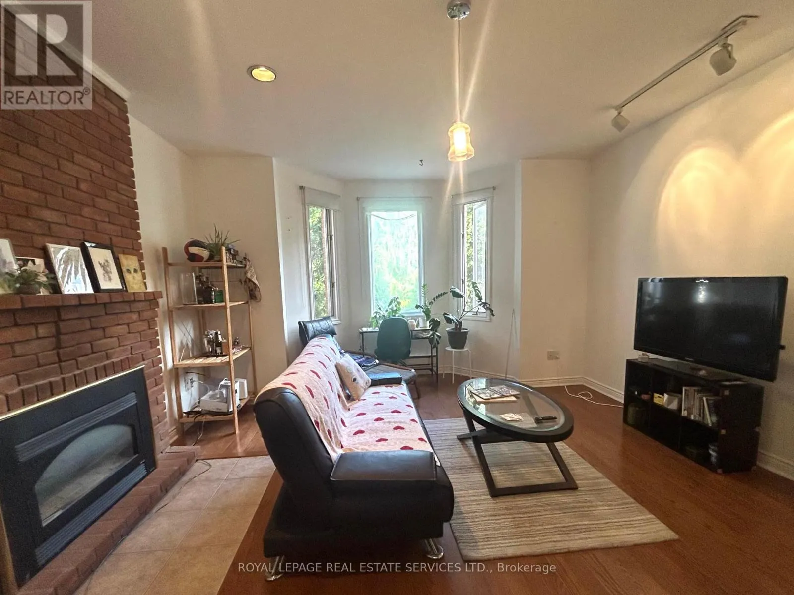 3 - 48 PINE CREST ROAD