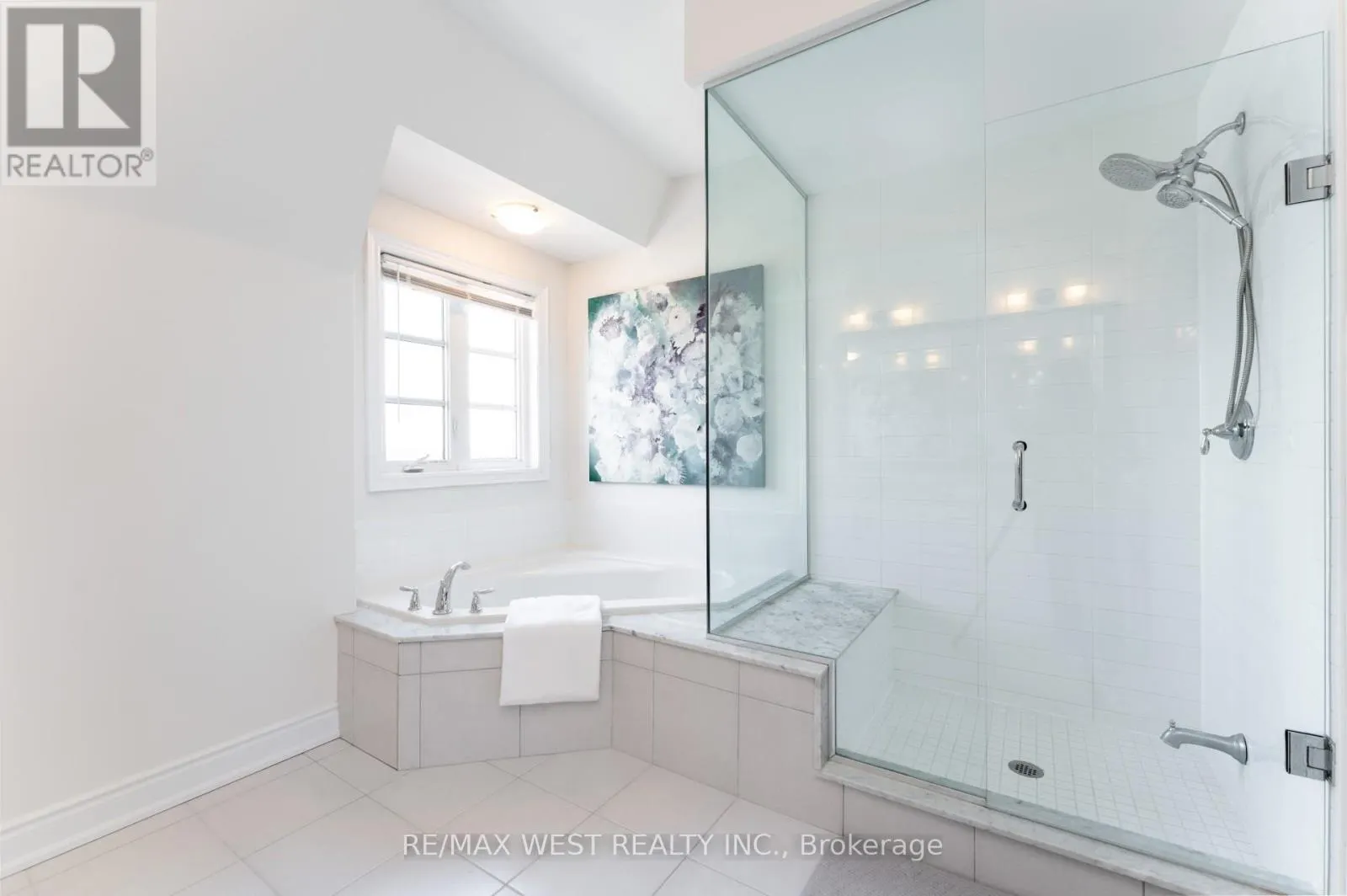 19 - 2172 TRAFALGAR ROAD