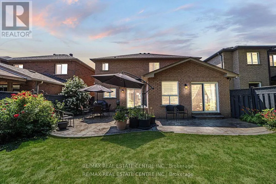 19 HOLLOWGROVE BOULEVARD