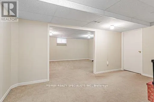 12 SONOMA WAY