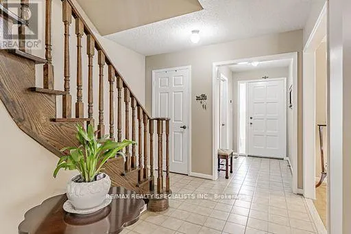 12 SONOMA WAY