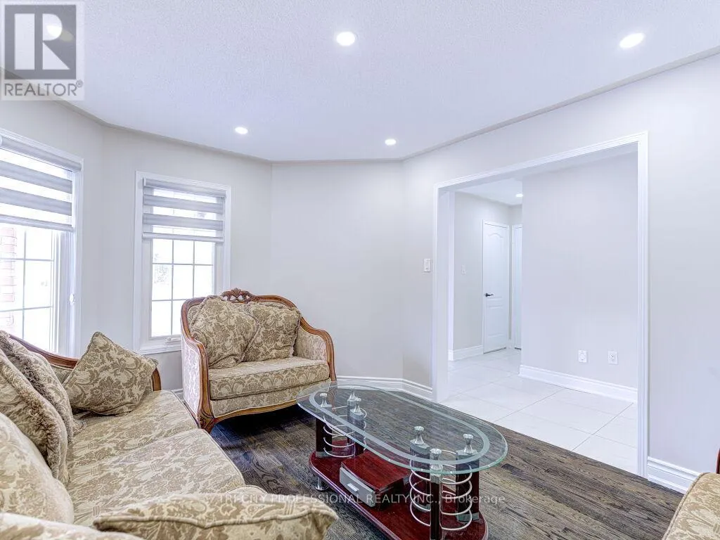 40 BRINKLEY DRIVE