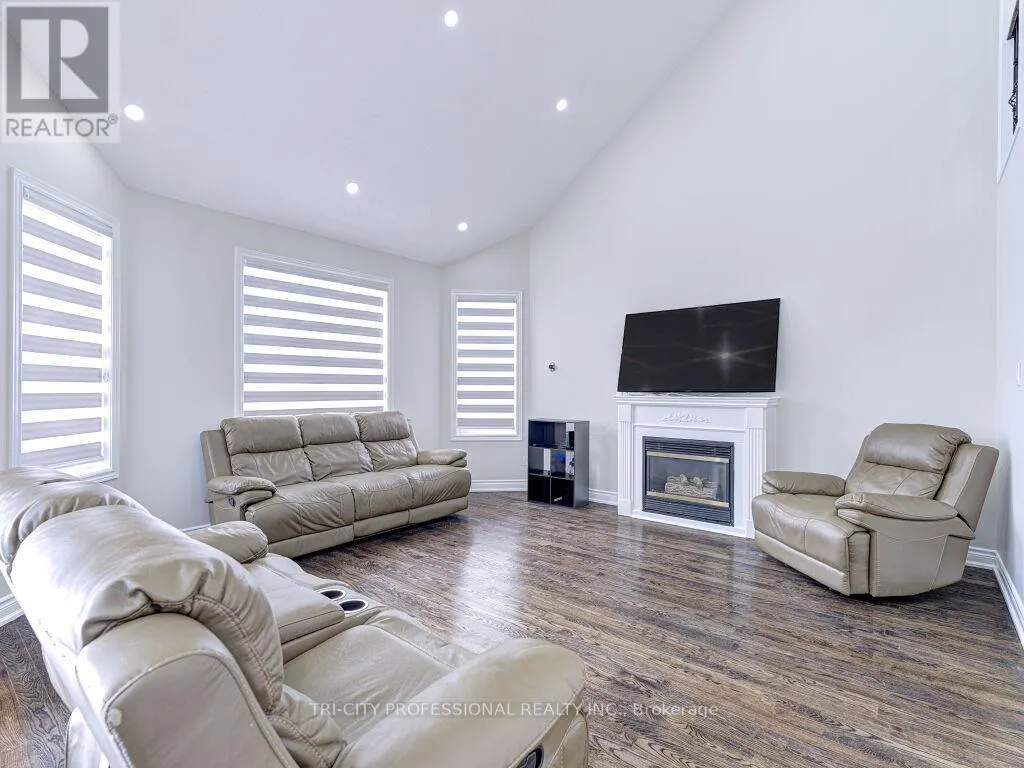 40 BRINKLEY DRIVE