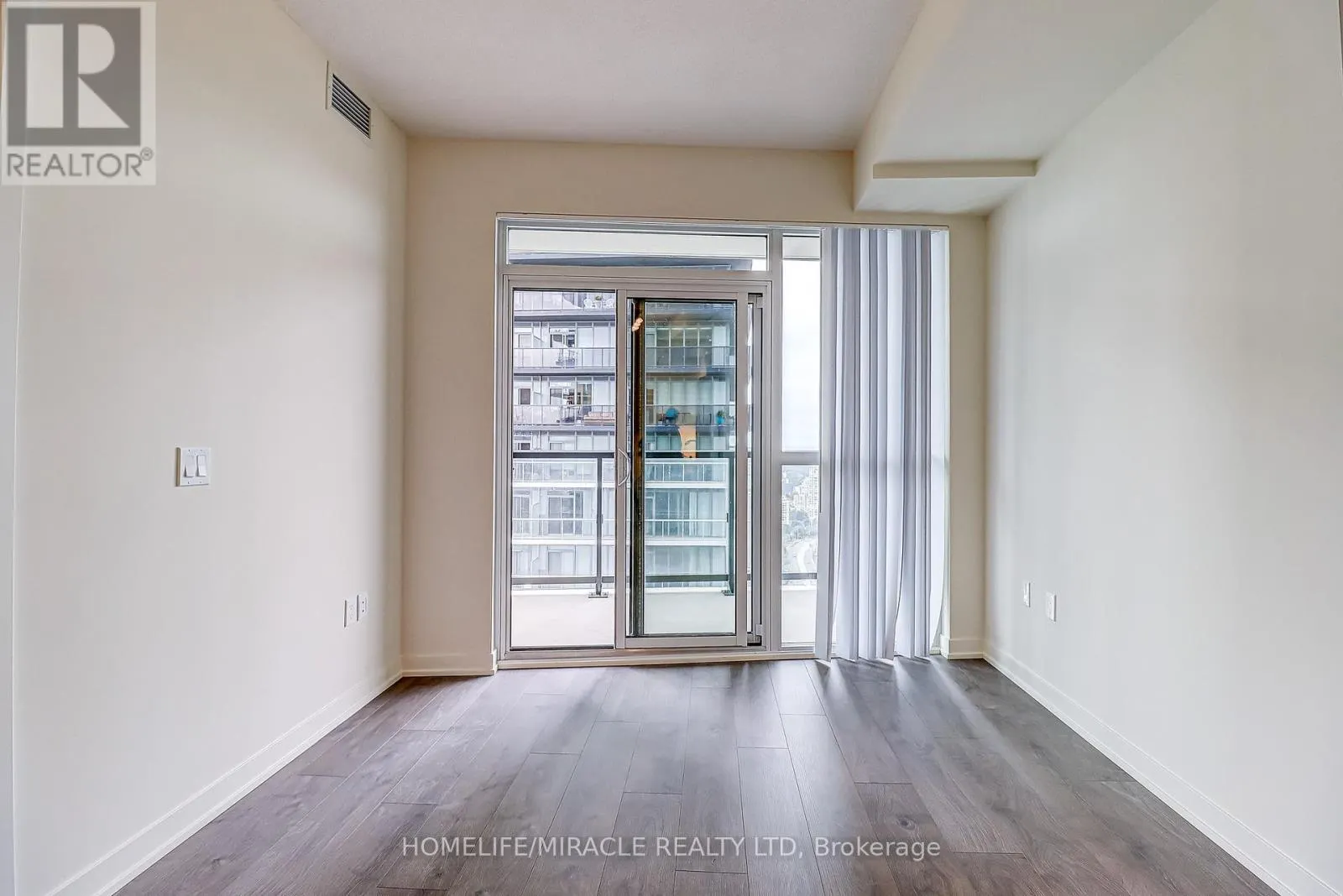 3506 - 38 ANNIE CRAIG DRIVE