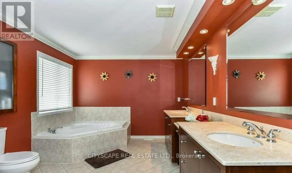 1048 ZIMMERMAN CRESCENT