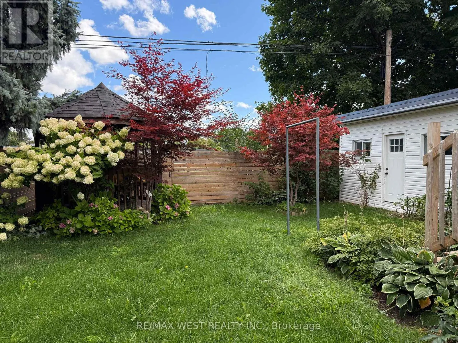BSMT - 1127 ISLINGTON AVENUE