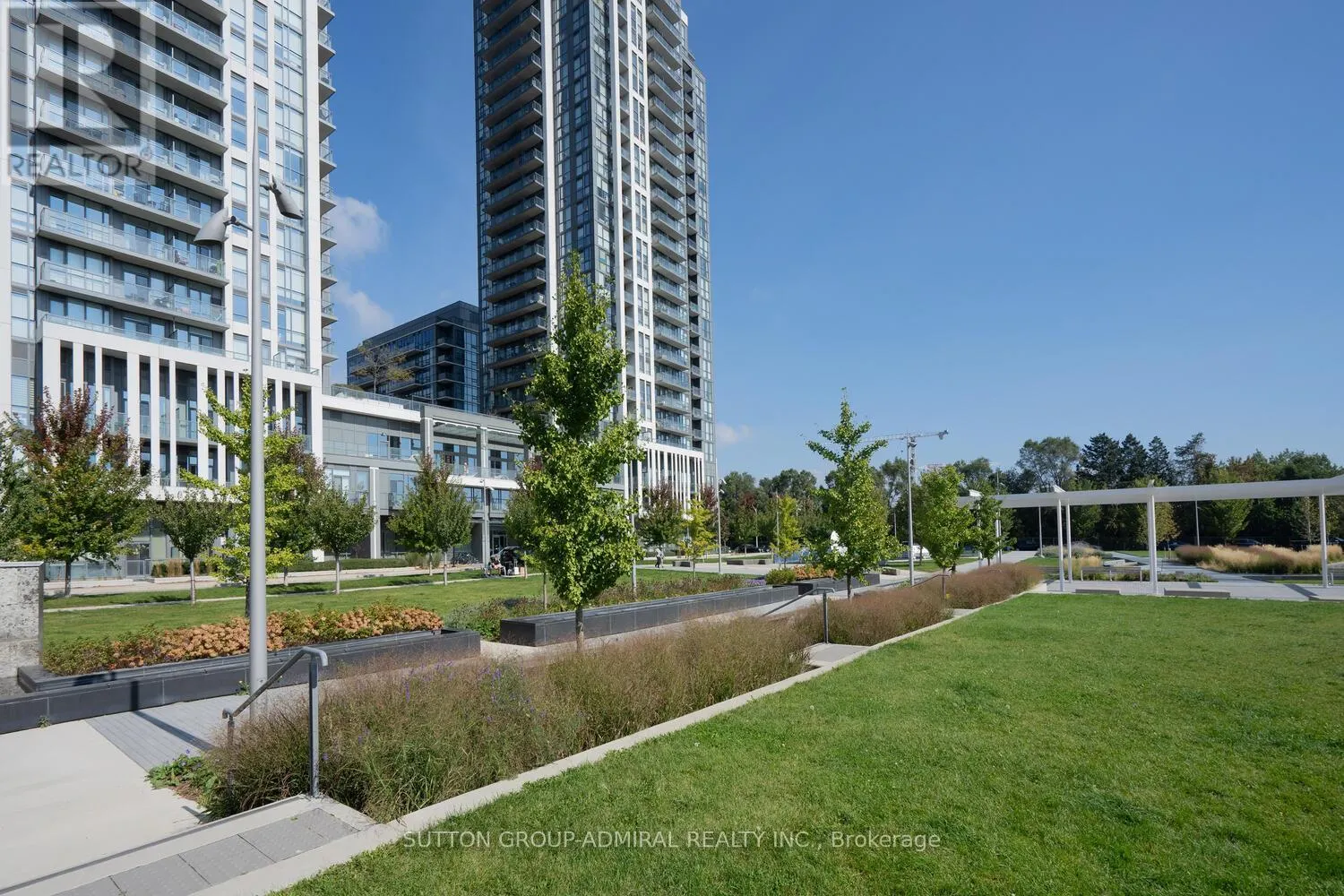 2401 - 36 ZORRA STREET