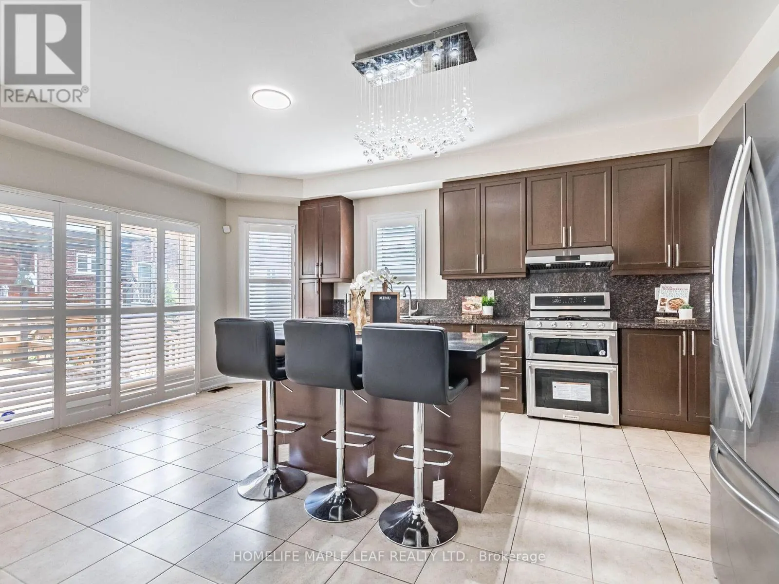 39 BIRCH TREE TRAIL