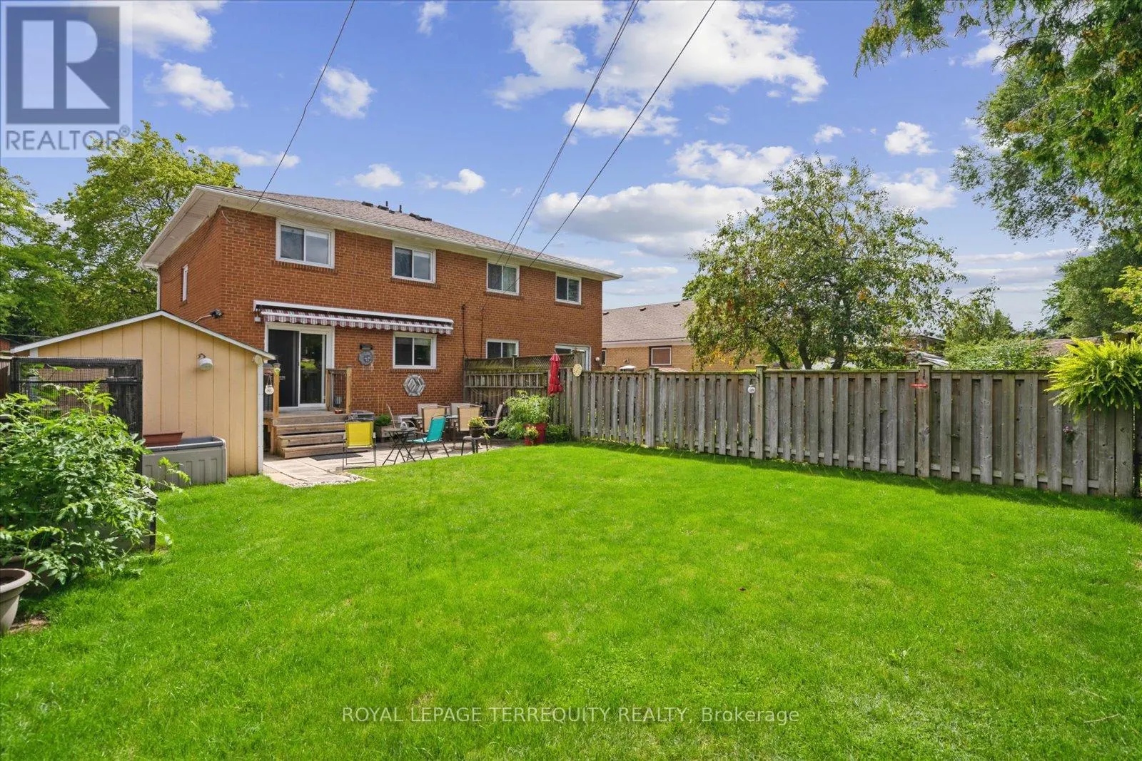 1201 KINGSHOLM DRIVE