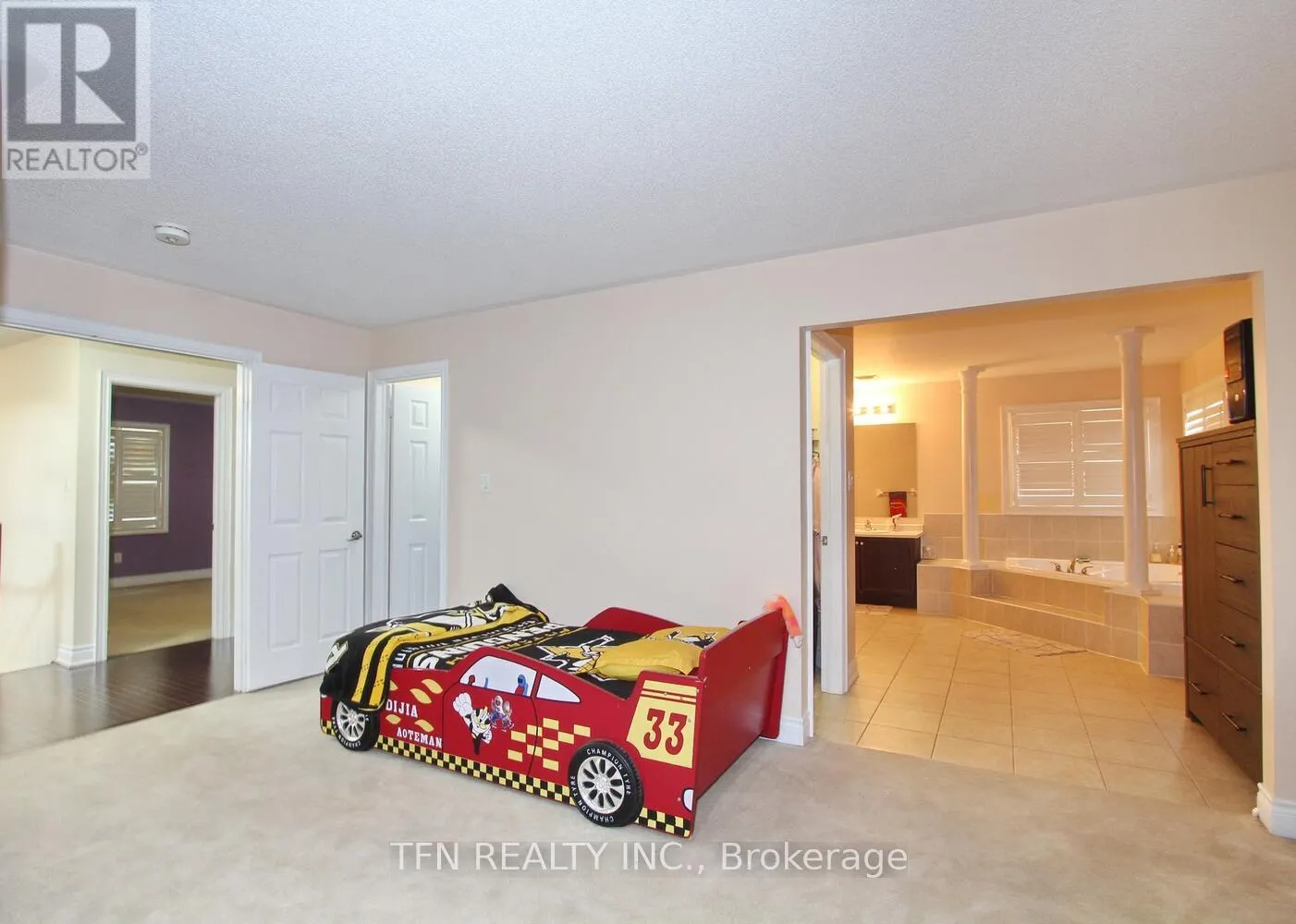 1 BEACON HILL DRIVE
