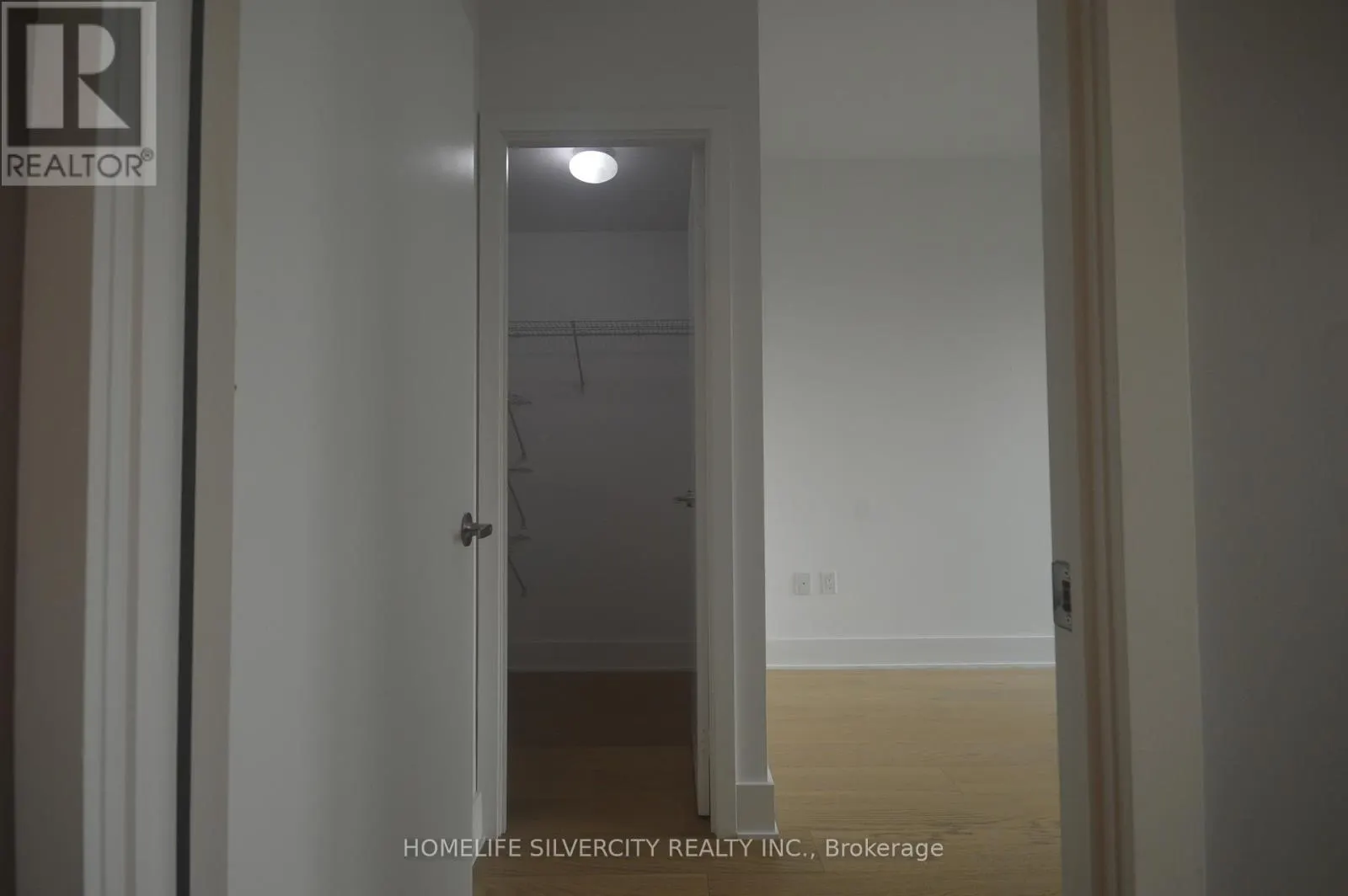 20 SHORE BREEZE DRIVE