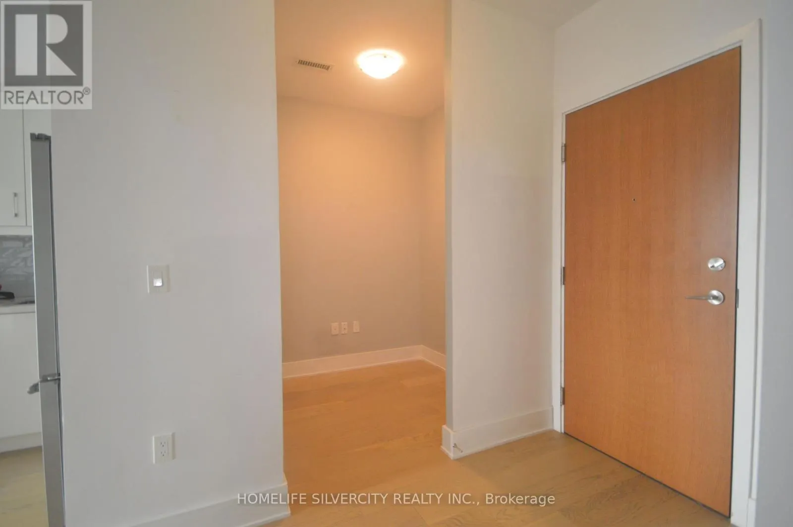 20 SHORE BREEZE DRIVE