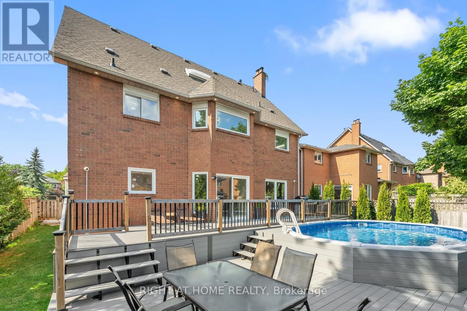 ROOM H - 1186 GLENASHTON DRIVE