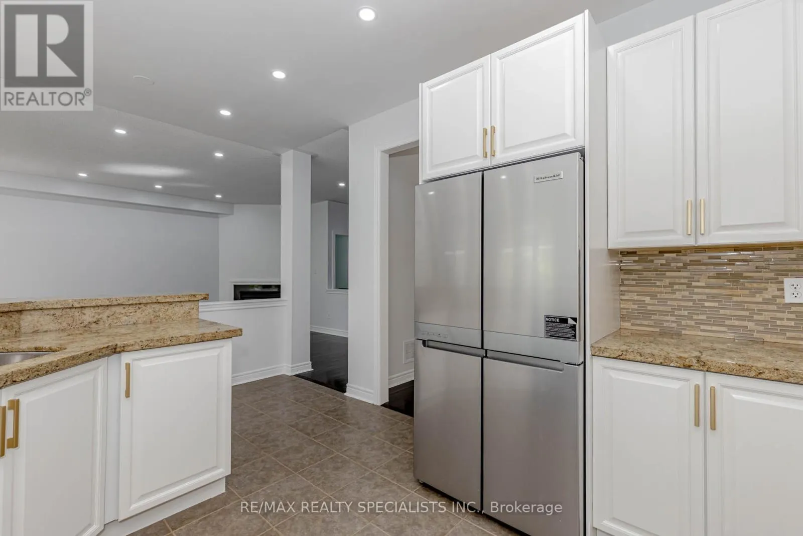3240 TACC DRIVE