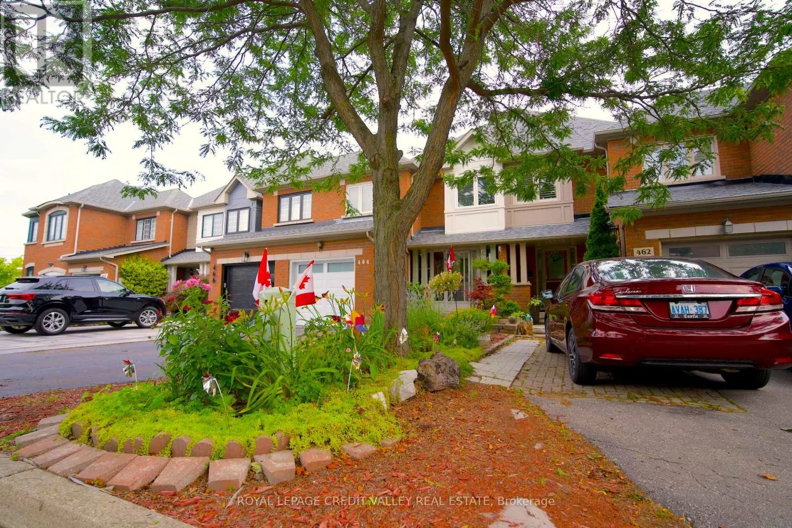 464 DALMUIR MEWS