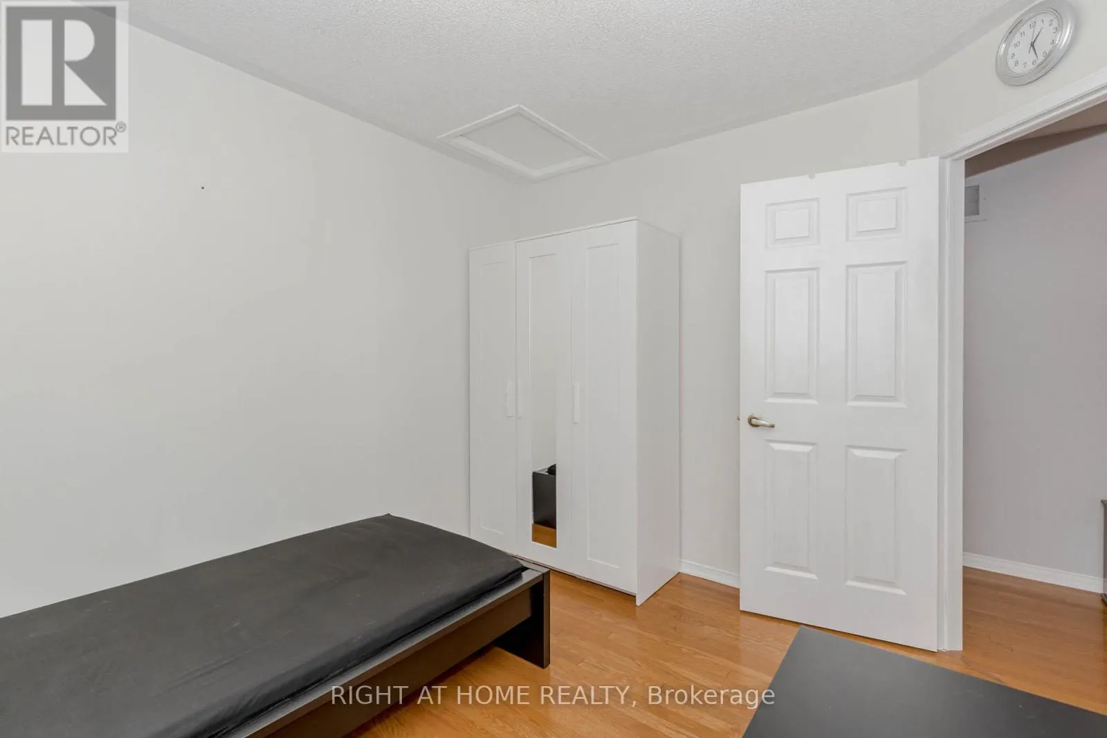 807 GLEESON ROAD