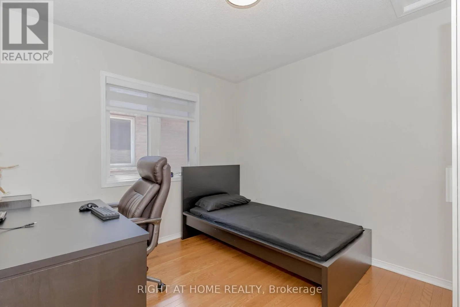 807 GLEESON ROAD