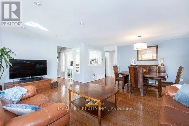 2947 SAINT MALO CIRCLE