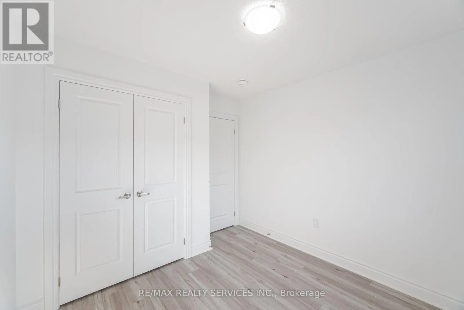 5184 VIOLA DESMOND DRIVE