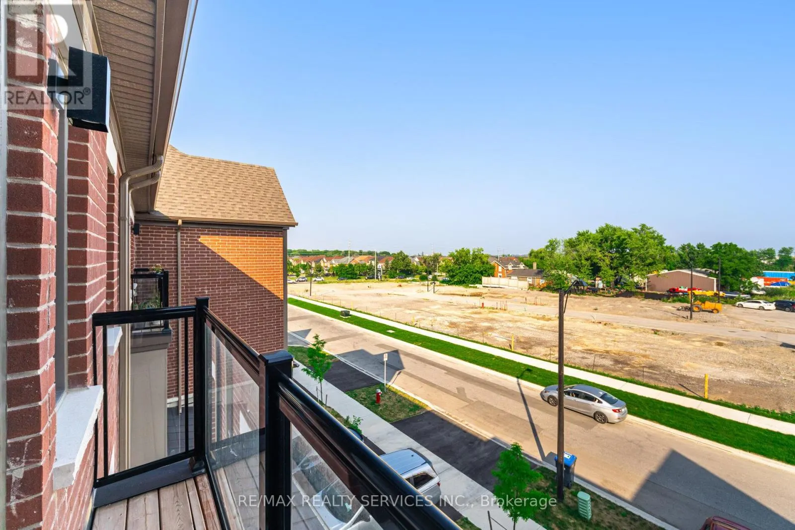 5184 VIOLA DESMOND DRIVE