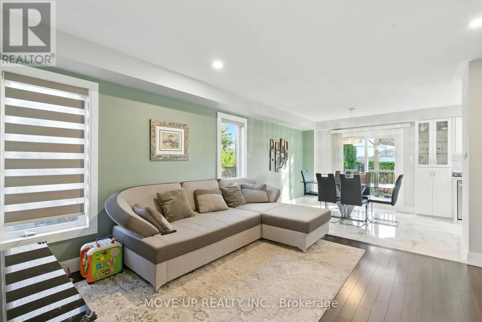 102 TRUDELLE CRESCENT