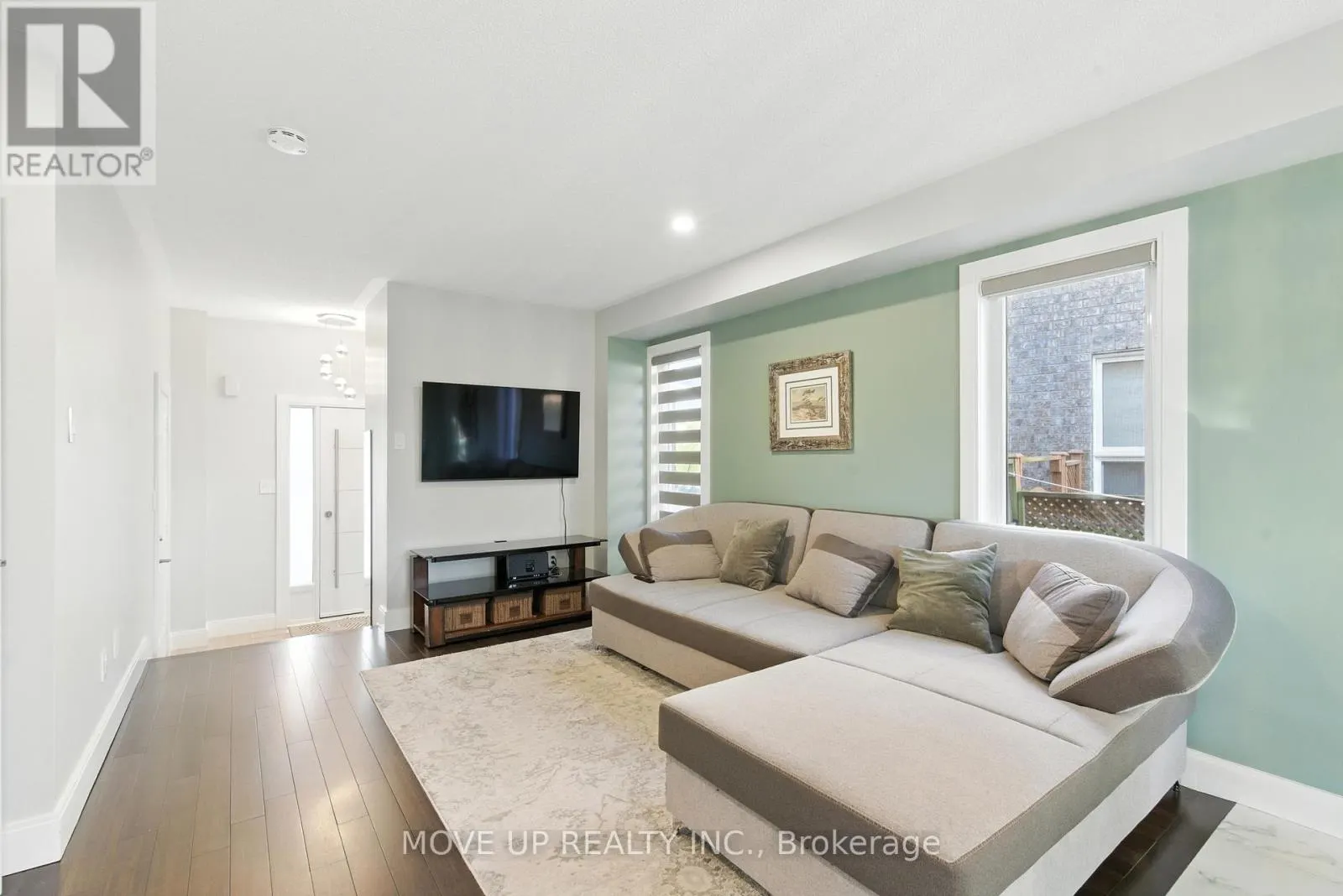 102 TRUDELLE CRESCENT