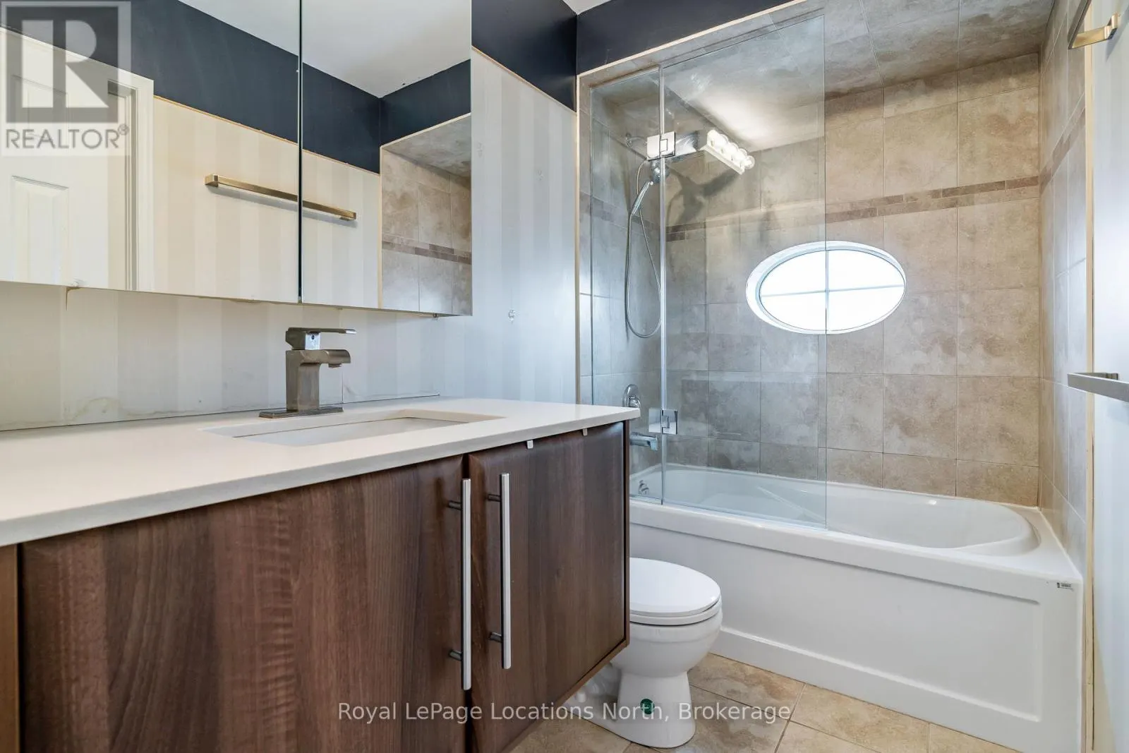 111 - 50 STRATHAVEN DRIVE, #111