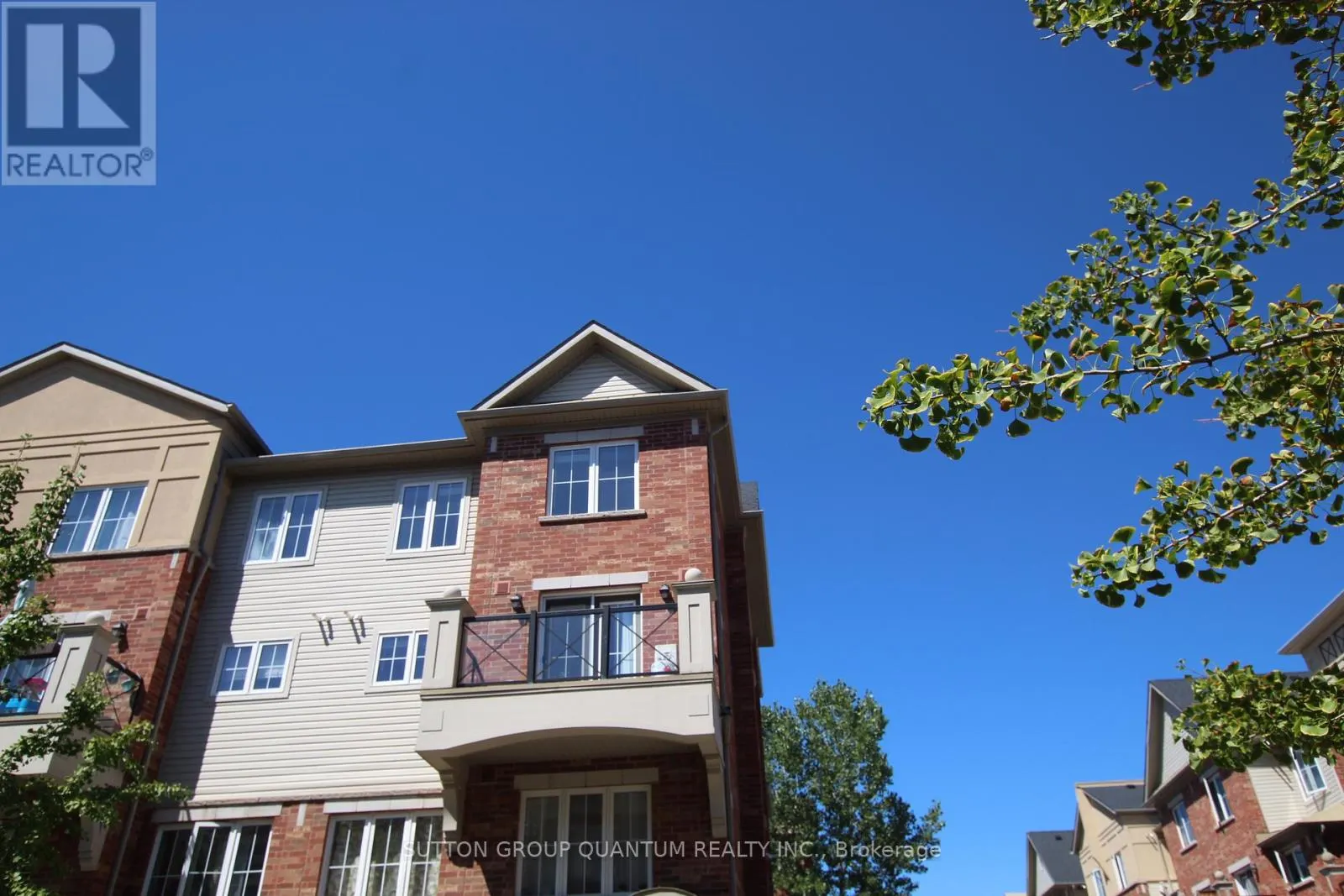 21 - 47 HAYS BOULEVARD