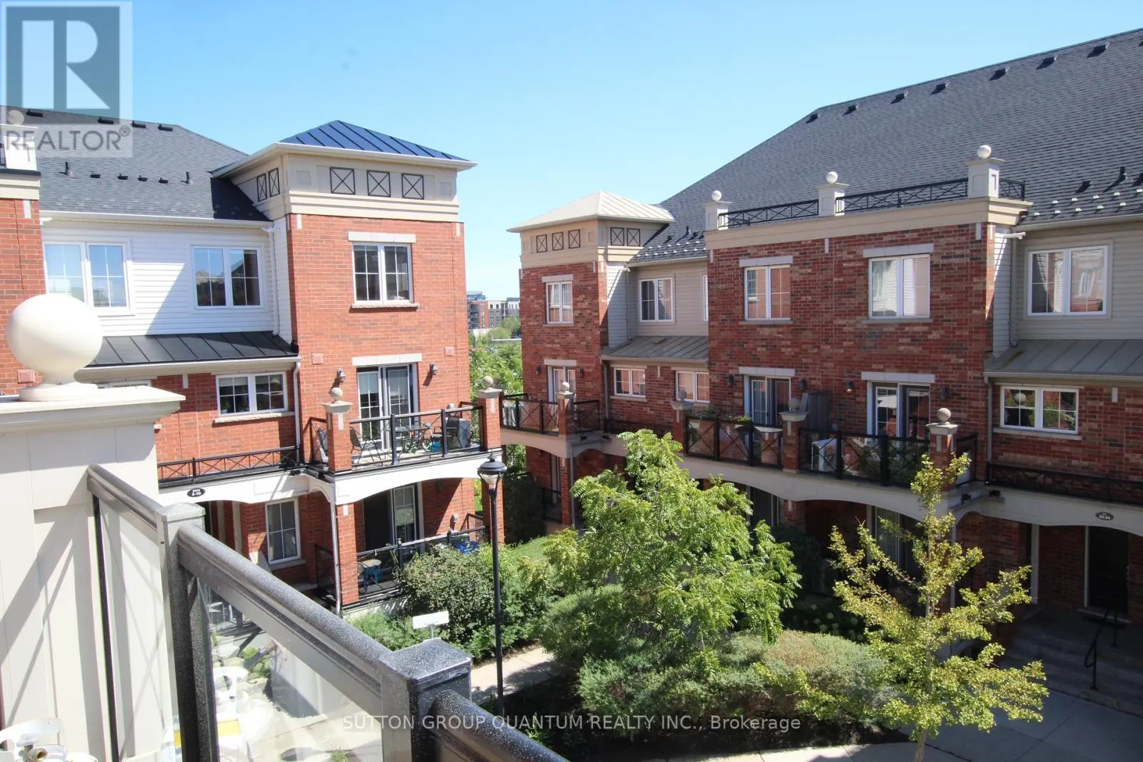 21 - 47 HAYS BOULEVARD